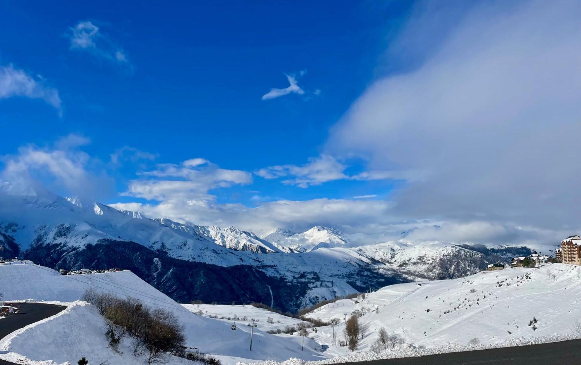 Grand Appartement Peyra'Good Tout Equipe Linge De Lit Et De Toilette Inclus - 8 Couchages - Station Peyragudes - Vue Montagne - 2 Balcons-Terrasses Germ Eksteriør bilde